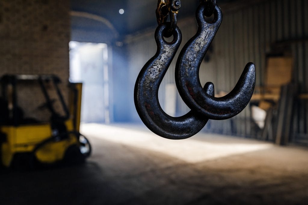 שירותי תיקונים לציוד הרמה ושינוע